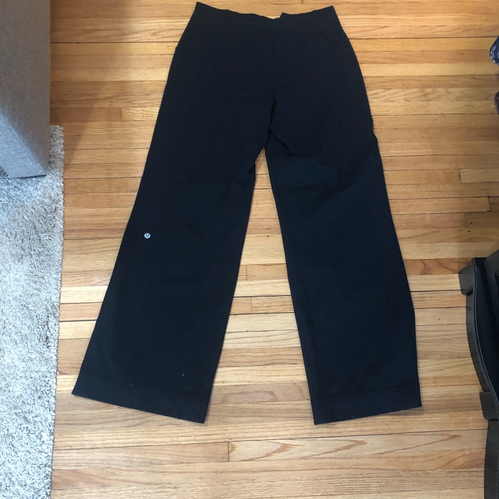 Black lululemon pants, size 8!